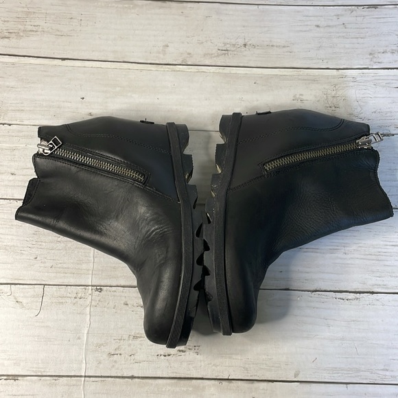 Sorel Black Leather Joan of Artic Wedge Bootie - Picture 6 of 13